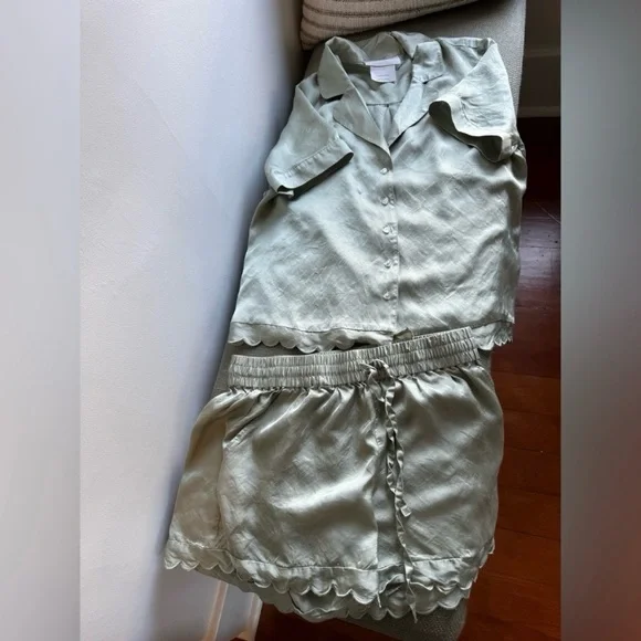 BHLDN Juniper Scalloped Sage Green Pajama Set - Picture 4 of 5